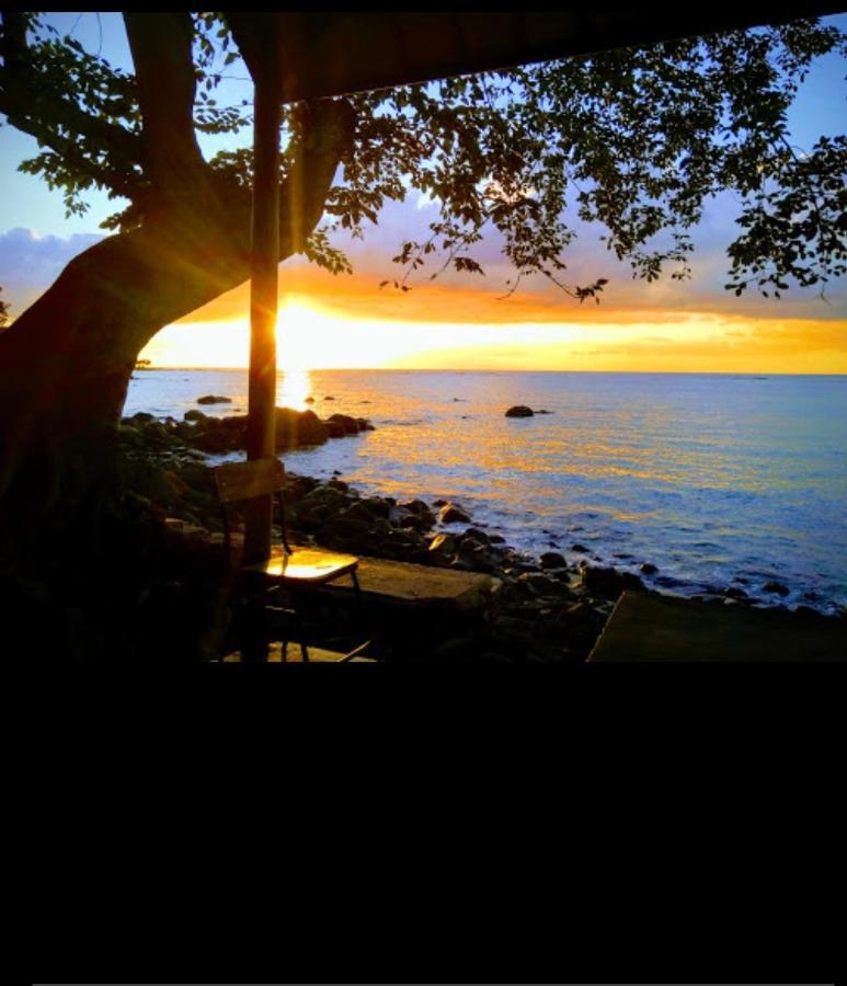 Bienvenue Au Beau Rivages Apartamento Pointe aux Sable Exterior foto